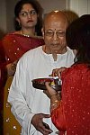 Gurudev1-7-12-14-6931-DDeRosaPhoto