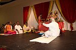 Gurudev1-7-12-14-7061-DDeRosaPhoto
