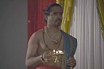 Gurudev1-7-12-14-7487-DDeRosaPhoto
