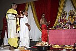Gurudev1-7-12-14-7490-DDeRosaPhoto