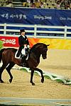 HKD-8-13-08-1066-MiekoYagi-DowJones-JPN-DeRosaPhoto.jpg