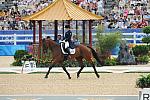 HKEV-8-9-08-290-SandraDonnelly-BuenosAires-CAN-DeRosaPhoto.jpg