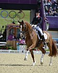 Olympics-DRE-GP2-8-2-12-1141-LauraBechtolsheimer-MistralHojris-GBR-DDeRosaPhoto