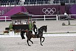 OLY-2020-DRESSAGE-GP FREESTYLE-7-28-21-6587-138-DOROTHEE SCHNEIDER-SHOWTIME FRH-DDEROSAPHOTO