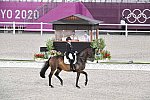 OLY-2020-DRESSAGE-GP FREESTYLE-7-28-21-8932-139-JESSICA VON BREDOW-WERNDL-TSF DALERA-GER-DDEROSAPHOTO