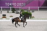 OLY-2020-DRESSAGE-GP FREESTYLE-7-28-21-8937-139-JESSICA VON BREDOW-WERNDL-TSF DALERA-GER-DDEROSAPHOTO