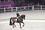 OLY-2020-DRESSAGE-GP FREESTYLE-7-28-21-8998-139-JESSICA VON BREDOW-WERNDL-TSF DALERA-GER-DDEROSAPHOTO