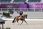 OLY-2020-DRESSAGE-GP FREESTYLE-7-28-21-7570-172-STEPHEN PETERS-SUPPENKASPER-USA-DDEROSAPHOTO
