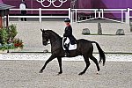 OLY-2020-DRESSAGE-GP FREESTYLE-7-28-21-7954-135-CARL HESTER-EN VOGUE-GBR-DDEROSAPHOTO