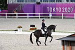 OLY-2020-DRESSAGE-GP FREESTYLE-7-28-21-7994-135-CARL HESTER-EN VOGUE-GBR-DDEROSAPHOTO