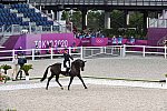 OLY-2020-DRESSAGE-GP FREESTYLE-7-28-21-8016-135-CARL HESTER-EN VOGUE-GBR-DDEROSAPHOTO