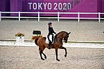 OLY-2020-DRESSAGE-GP DAY1-7-24-21-3351-122-YVONNE LOSOS DE MUNIZ-AQUAMARIJN-DOM-DDEROSAPHOTO