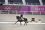 OLY-2020-DRESSAGE-GP DAY1-7-24-21-4821-142-FRANCESCO ZAZA-WITHERING ROMANCE-ITA-DDEROSAPHOTO