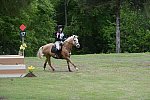 So8ths-5-4-13-XC-7130-TaylorPence-Goldie-DDeRosaPhoto
