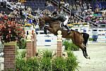 AaronVale-WIHS2-10-28-10-4122-Paparazzi-DDeRosaPhoto.jpg