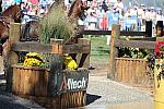 WEG4-10-9-10-DR-Marathon-0404-ChesterWeber-DDeRosaPhoto.jpg