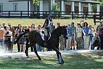 WEG2-10-2-10-EV-XX-5106-KarenOConnor-Mandiba-DDeRosaPhoto.jpg