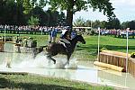 WEG2-10-2-10-EV-XX-5128-KarenOConnor-Mandiba-DDeRosaPhoto.jpg