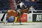 WIHS1-10-27-10-Cl34-2ndYrHtrStke-9941-BasesLoaded-KelleyFarmer-DDeRosaPhoto.jpg