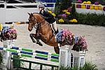 WIHS2-10-30-10-Cl182-WIHSEqJpr-8338-MichaelHughes-CocoPop-DDeRosaPhoto.jpg