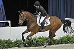 KaleyPratt-Shane-WIHS2-10-26-11-Cl189-AdAmJprCH-0989-DDeRosaPhoto.JPG