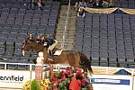 008-WIHS-MaryMoore-Trillion-10-27-05-Class207-DDPhoto.JPG