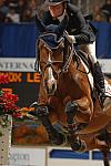 535-LeslieHoward-LennoxLewis2-WIHS-10-27-06-&copy;DeRosaPhoto.JPG