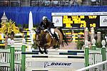 WIHS-10-24-10-PresCup-DSC_0936-MoetWalk-DavidBeisel-DDeRosaPhoto.jpg