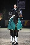 WorldCup-4-16-09-Dressage-959-Ravel-SteffenPeters-DDeRosaPhoto