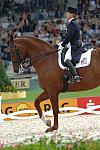 1038-WEG-8-23-06-_DeRosaPhoto.JPG