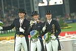 115-WEG-KurAwards-8-26-06-_DeRosaPhoto.JPG