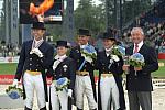 252-WEG-TeamDressageAwards-8-23-06-_DeRosaPhoto.jpg