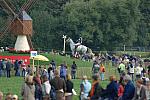 182-WEGXX-8-26-06-_DeRosaPhoto.JPG